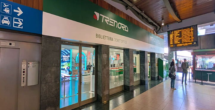 Vetrina di Locker inside Cadorna Station