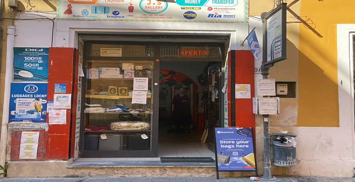 Storefront of Near Stazione Pisa Centro
