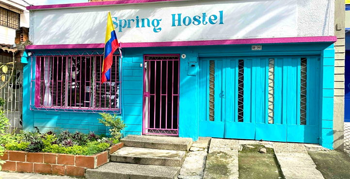 Storefront of Granada