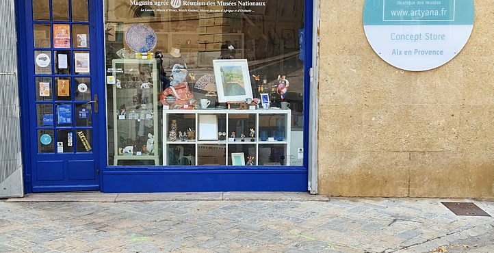 Storefront of Vielle Ville