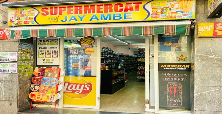Storefront of Barcelona Camp Nou