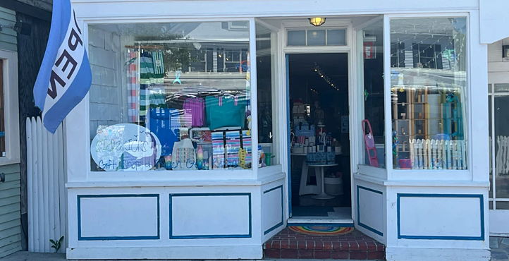 Storefront of Near MacMillan Pier