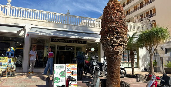 Storefront of Near Los Cristianos