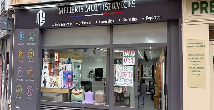 Storefront of 9th Arrondissement – Le Peletier Metro