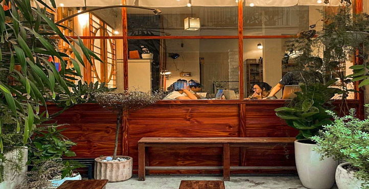 Storefront of Da Kao Minh Khai