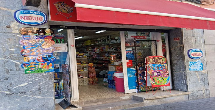 Fachada de Can Vidalet Subway