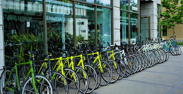 Storefront of Place Jean-Pelletier