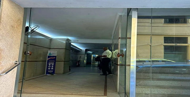 Storefront of Centro Cultural Vicinity