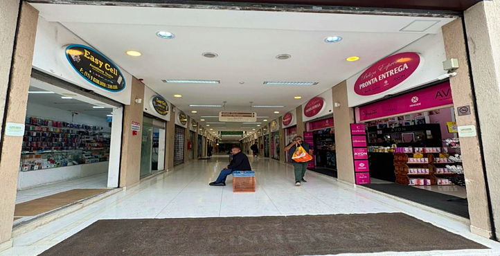 Storefront of Rua Teodoro Sampaio