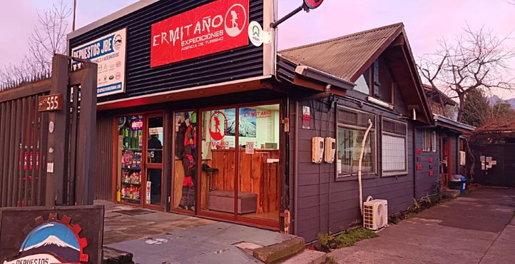 Storefront of Pucón Turismo Oficina Brasil