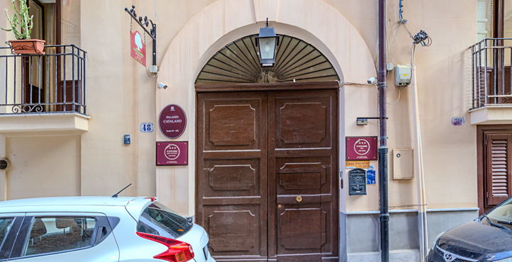 Vetrina di Kalsa