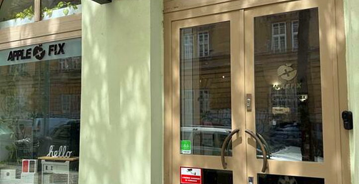 Storefront of Florenc Metro Křižíkova