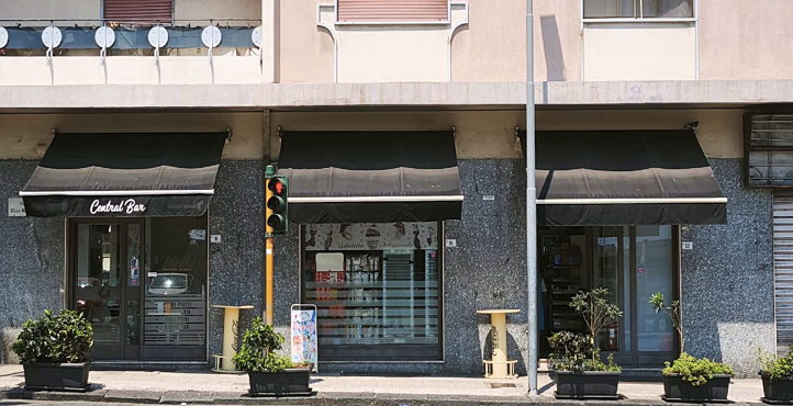 Vetrina di Messina Centrale Repubblica