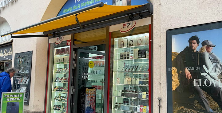 Storefront of Altstadt – Neuhauser Straße