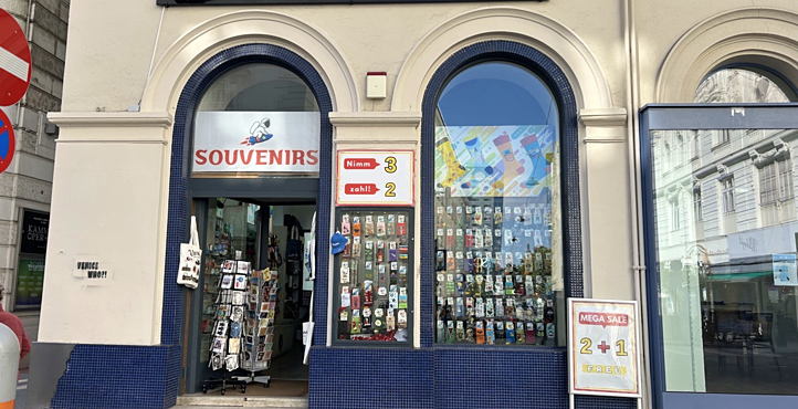Storefront of Ankeruhr Fleischmarkt