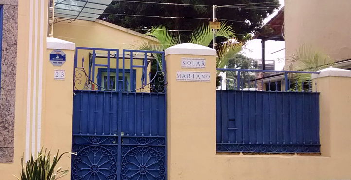 Storefront of Santa Teresa Jardim