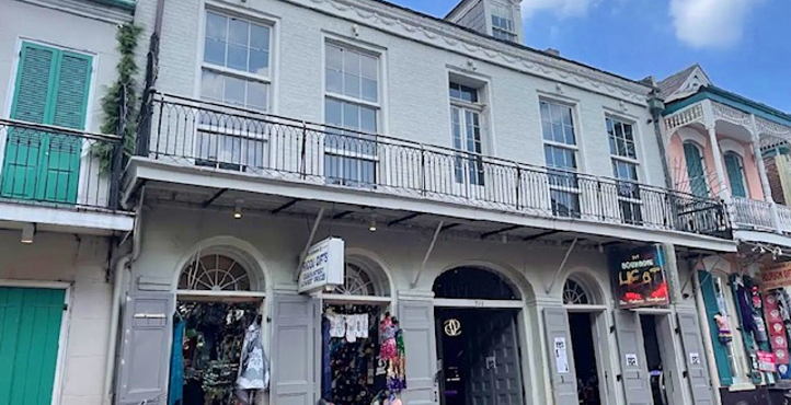 Storefront of Near St. Louis Cathedral