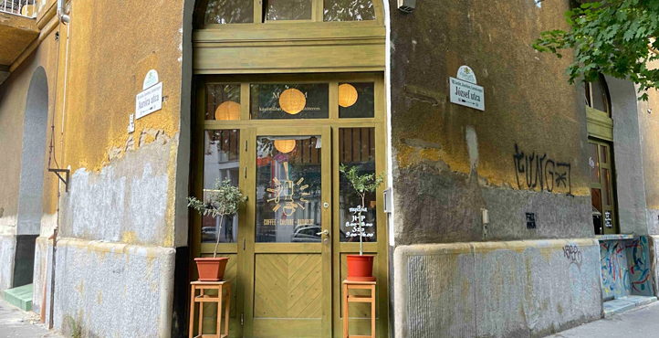 Storefront of Óbuda University – József utca