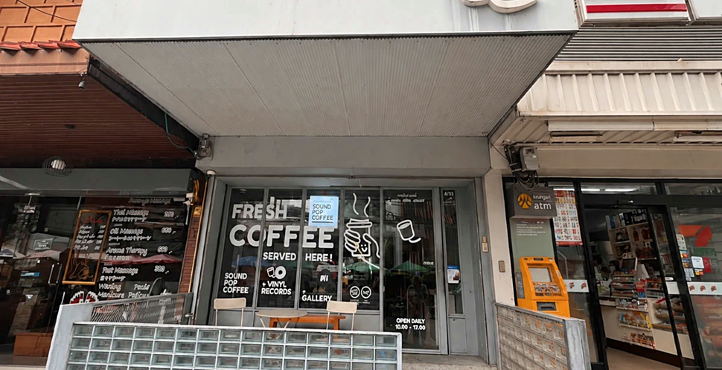 Storefront of Near The Allez (Sukhumvit 13)